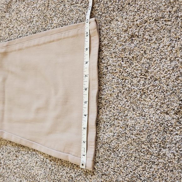 Judy Blue Jeans - Picture 4 of 10